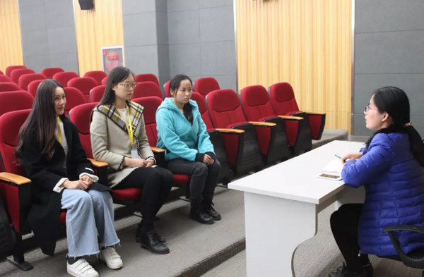 1558749325907265.jpg 配图8 云和数据给你看得见的未来.jpg