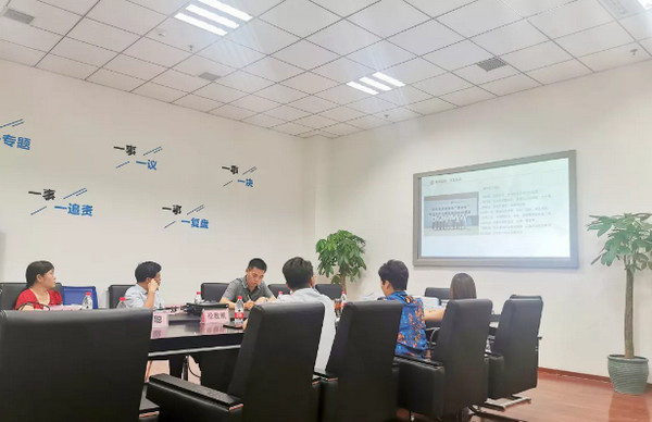 1564111679990420.jpg 配图3 河南省职业教育双师型教师培养培训督查组莅临云和数据督查指导工作.jpg