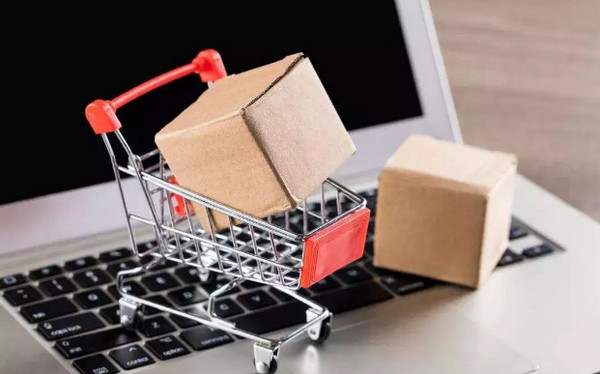 配图3 今日0点，双十一预售准时引爆！小伙伴们的钱包还能承受得了今年的“买买买”吗？.jpg